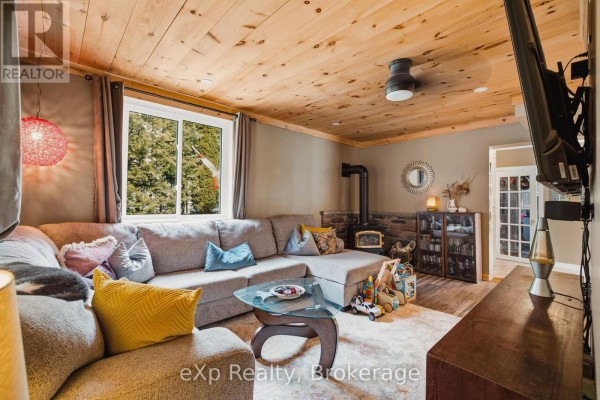 27 Ellen Street, Grey Highlands, ON N0C1E0 Photo 4