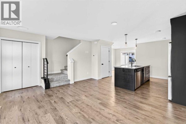 Kitchen - 27 Evergreen Way, Red Deer, AB T4P3G5 Photo 3