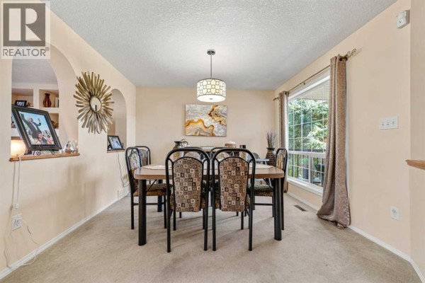 Kitchen - 27 Fairmont Garden Road S, Lethbridge, AB T1K7L2 Photo 5