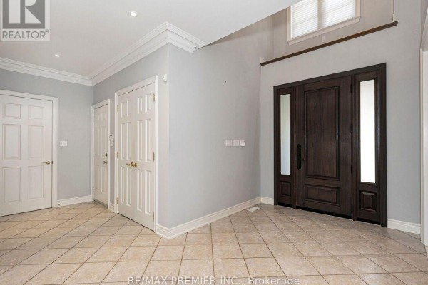 27 Gaydon Avenue, Toronto, ON, photo 3