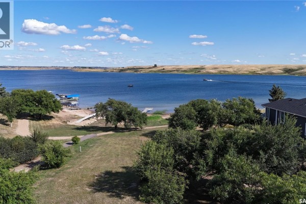 27 Grace Bay, Lake Diefenbaker, SK, photo 3