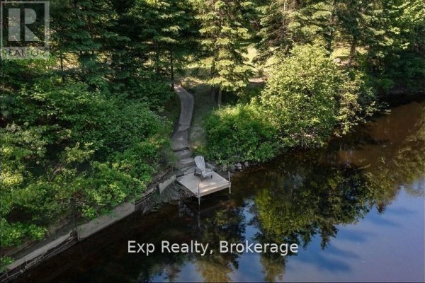 27 Groeger Road, Huntsville, ON P1H2J4 Photo 4