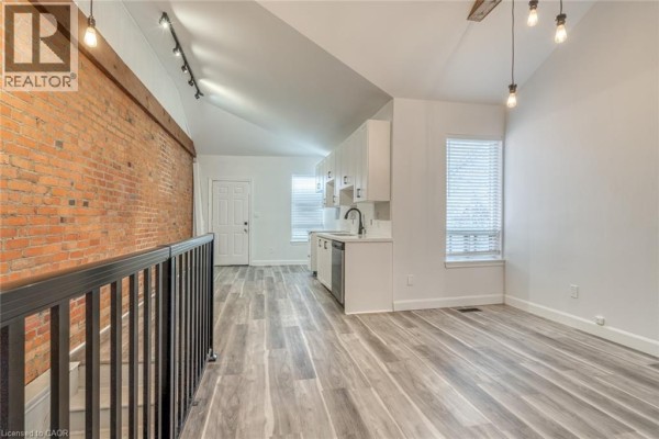 27 Grove Street Unit# 2, Hamilton, ON, photo 3