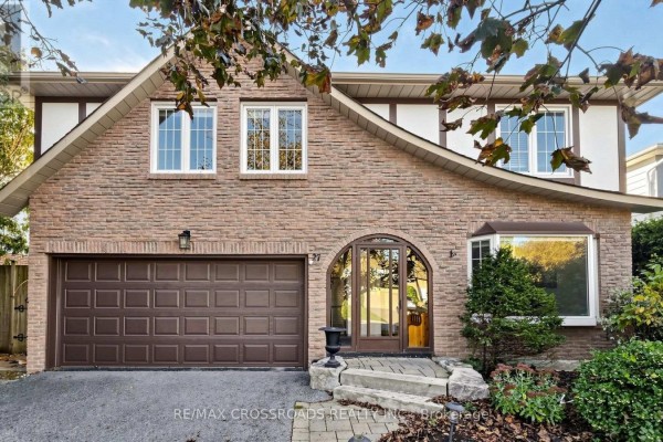 27 Hagerman Boulevard, Markham