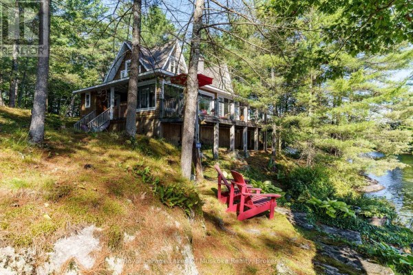 27 Island 2ml, Gravenhurst), ON P0E1G0 Photo 5