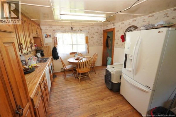Primary Bedroom - 27 King Street, Grand Manan, NB E5G2J9 Photo 5