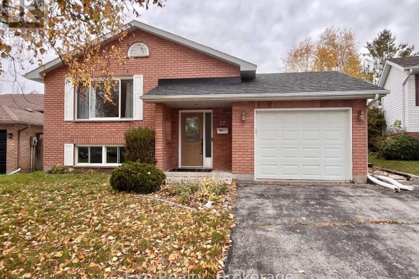 27 Loraine Avenue, Quinte West, ON K8V6R4 Photo 2