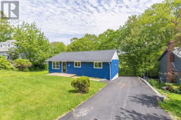 Kitchen - 27 Meadowview Drive, Bedford, NS B4A2C3 Photo 2