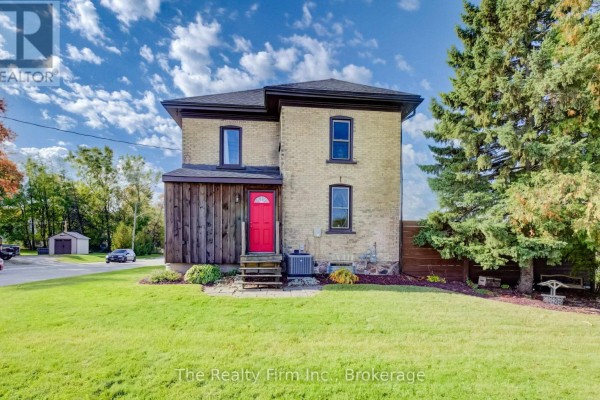 27 Mill St Street W, Perth East, ON N0K1M0 Photo 2