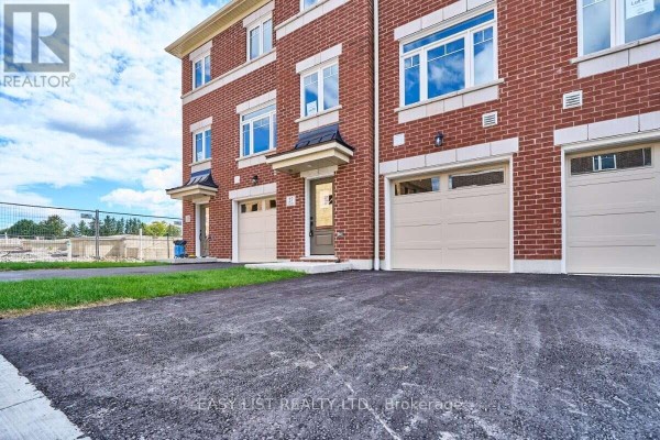 Primary Bedroom - 27 Nady Lane, Clarington, ON L1B0X4 Photo 5