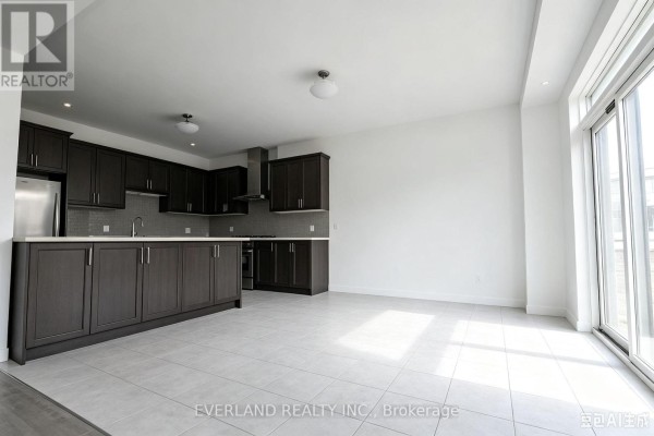 27 Prosperity Way, East Gwillimbury, ON L9N0V1 Photo 5