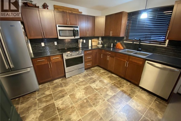 Primary Bedroom - 27 Reaman Avenue, Yorkton, SK S3N2B8 Photo 4