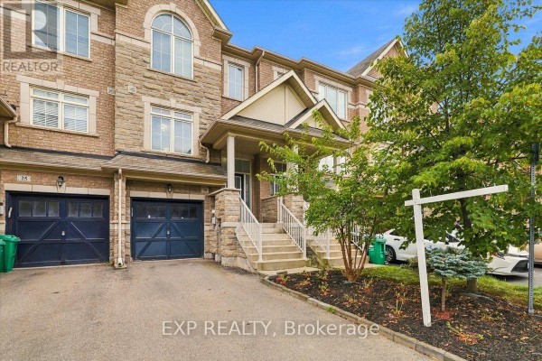 Kitchen - 27 Rockbrook Trail, Brampton, ON L7A4H8 Photo 4