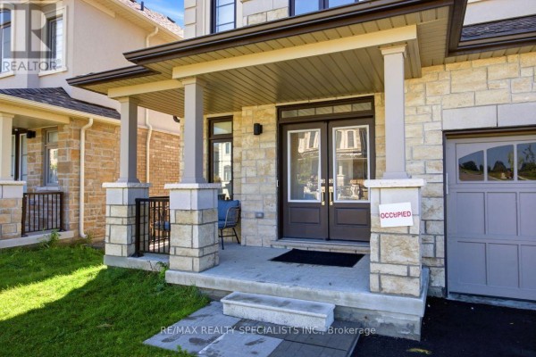 27 Salmon Crescent, Clarington, ON, photo 3