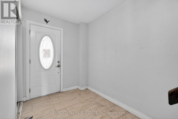 Kitchen - 27 Saturn Drive, Brampton, ON L6V3X6 Photo 3