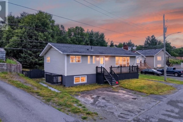 27 Valley Road, Clarenville, NL, photo 2