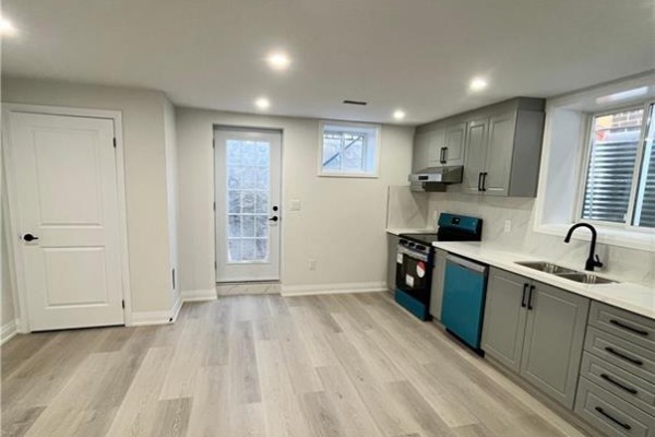 27 William Nador Street Unit# Lower, Kitchener, ON, photo 2
