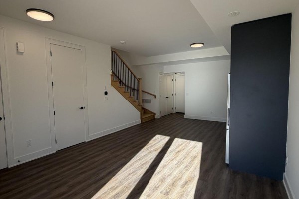 Partial bathroom - 270 Ellis Avenue, St  Catharines, ON L2P0G9 Photo 3