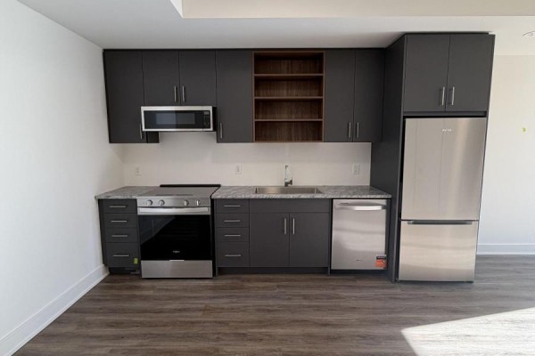 Primary Bedroom - 270 Ellis Avenue, St  Catharines, ON L2P0G9 Photo 4