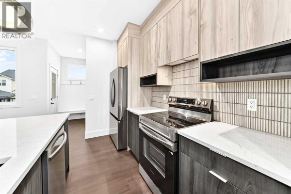 Living room - 270 Greystone Boulevard, Cochrane, AB T4C3P2 Photo 5