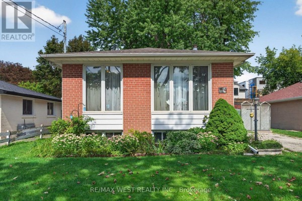 Primary Bedroom - 270 Homewood Avenue, Toronto, ON M2R2N3 Photo 4