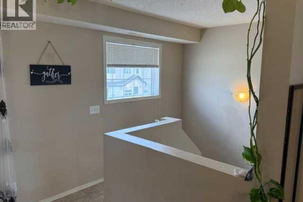 Kitchen - 270 Saddlebrook Point Ne, Calgary, AB T3J0G5 Photo 5