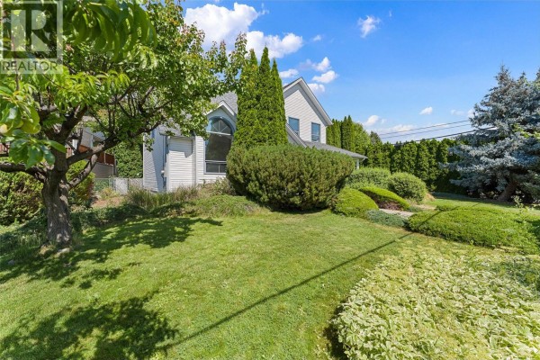 2700 Benedick Road, West Kelowna, BC, photo 2