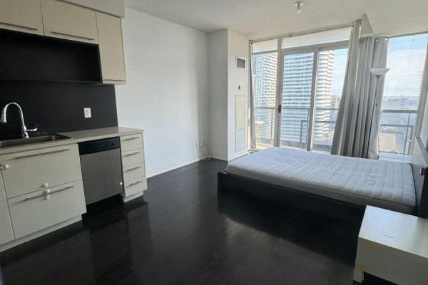 2701 - 25 Carlton Street, Toronto, ON M5B1L4 Photo 3