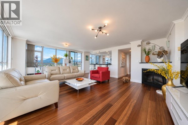 2701 4400 Buchanan Street, Burnaby, BC V5C0E3 Photo 4