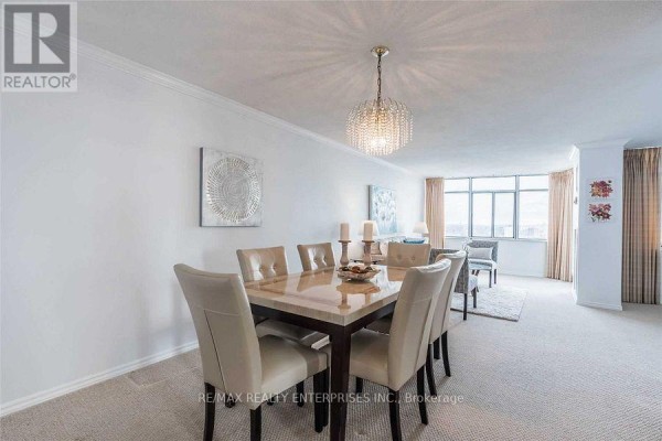 2702 - 3100 Kirwin Avenue, Mississauga, ON, photo 3