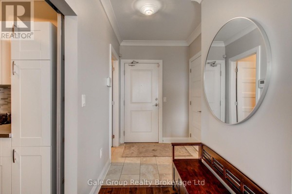 Living room - 2702 - 330 Ridout Street N, London East, ON N6A0A7 Photo 5