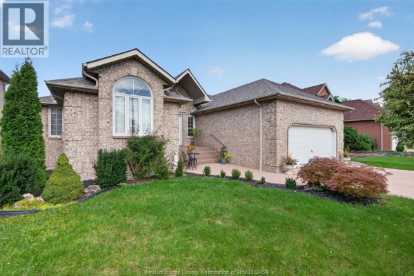 2703 Lombardy Cres, Lasalle