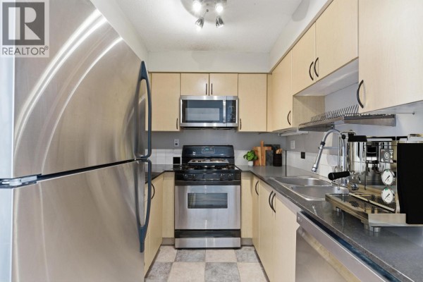 2705 63 Keefer Place, Vancouver, BC V6B6N6 Photo 2