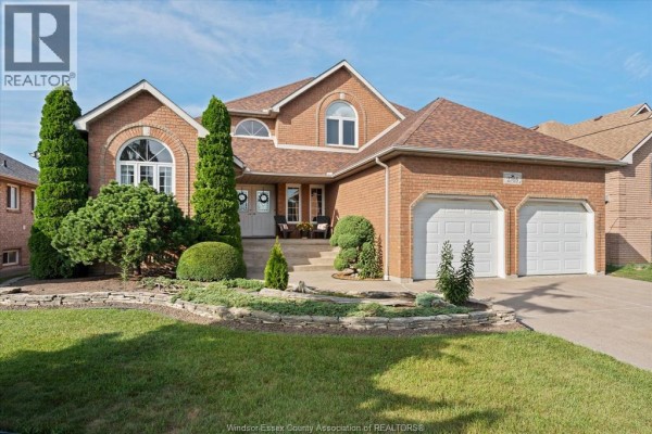 2705 Lombardy Crescent, Lasalle, ON, photo 2