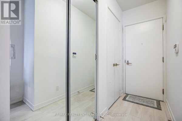 Dining room - 2706 - 30 Ordnance Street, Toronto, ON M6K0C8 Photo 2