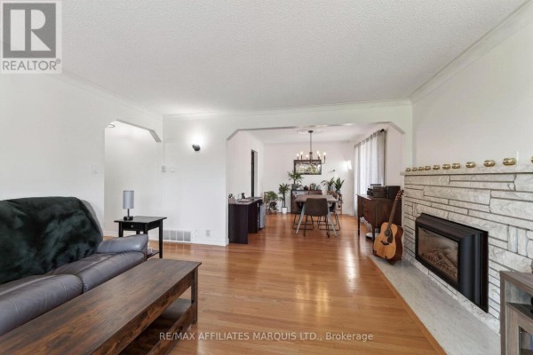 2706 Ross Avenue, Cornwall, ON K6K1E5 Photo 3