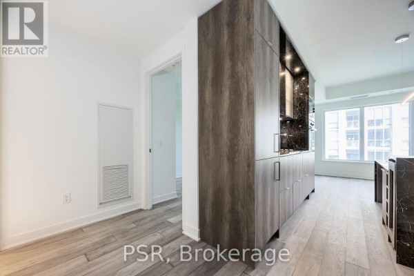 Kitchen - 2707 - 11 Yorkville Avenue, Toronto, ON M4W0B7 Photo 2