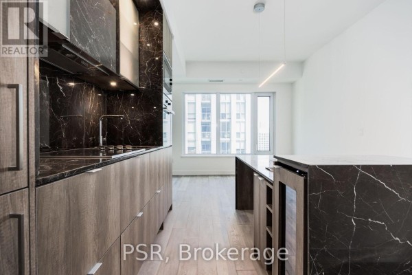 Dining room - 2707 - 11 Yorkville Avenue, Toronto, ON M4W0B7 Photo 3