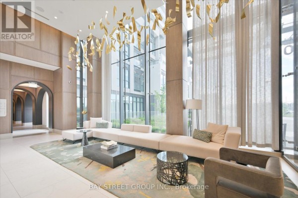 2707 - 30 Inn On The Park Drive, Toronto, ON M3C0P8 Photo 4