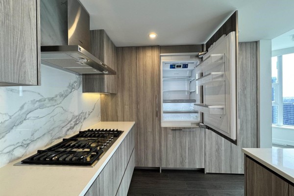 2708 13768 100 Avenue, Surrey, BC V3T0V2 Photo 3