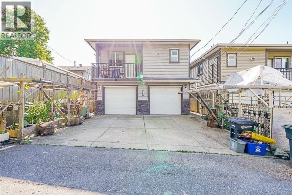 2708 Boundary Road, Burnaby, BC V5M3Z6 Photo 4