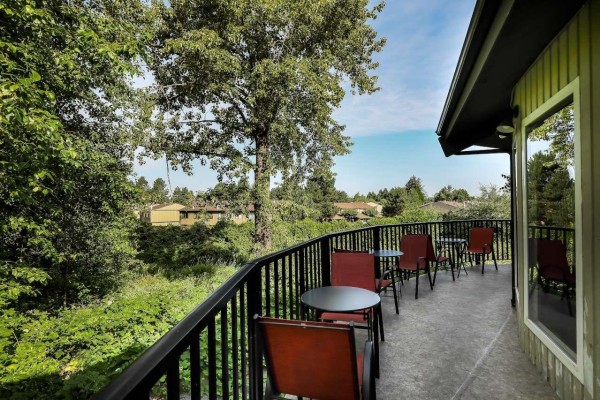 27083 Fraser Highway, Langley, BC V4W3R2 Photo 5