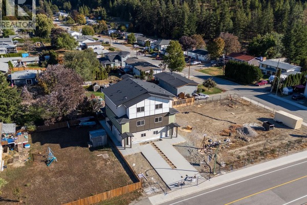 2709 Hewl Road, West Kelowna, BC, photo 2