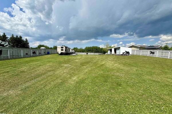 271 57201 Rr 102, Rural St  Paul County, AB, photo 2