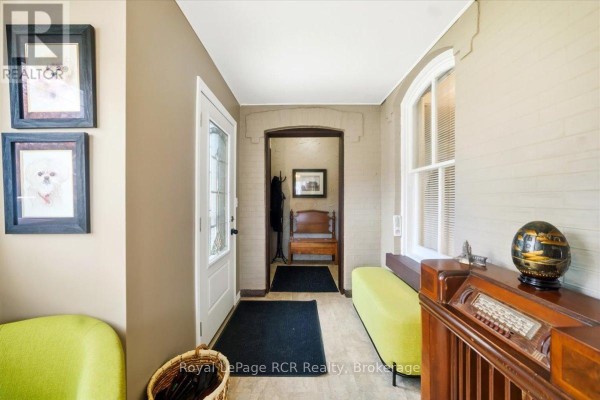 271 7th Street E, Owen Sound, ON, photo 3