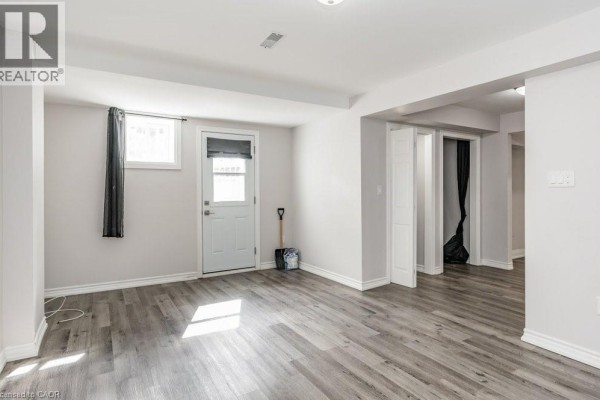 271 Carson Drive Unit# Lower, Hamilton, ON, photo 3