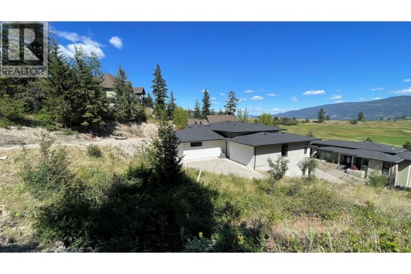 271 Chicopee Road Unit# 1, Vernon, BC V1H1V7 Photo 5
