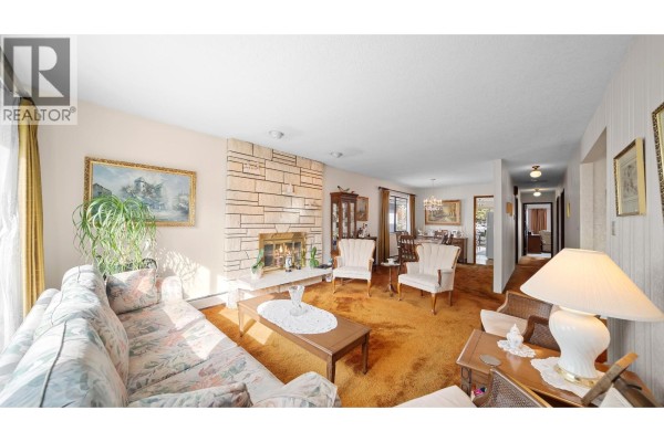 271 E 38th Avenue, Vancouver, BC, photo 3