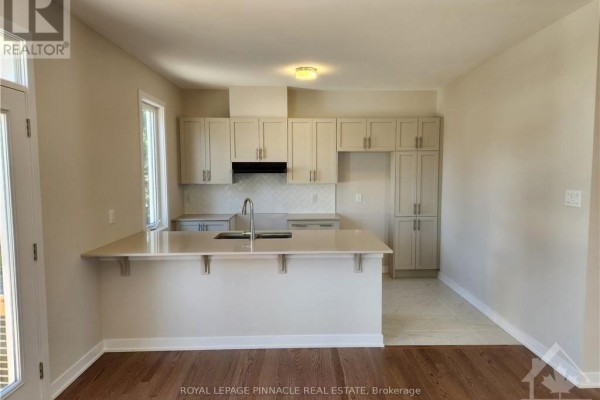 271 Falsetto Street, Ottawa, ON K1W0S4 Photo 5