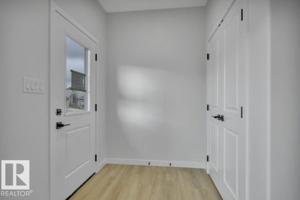 Bedroom 2 - 271 Munn Wy, Leduc, AB T9E1V2 Photo 5